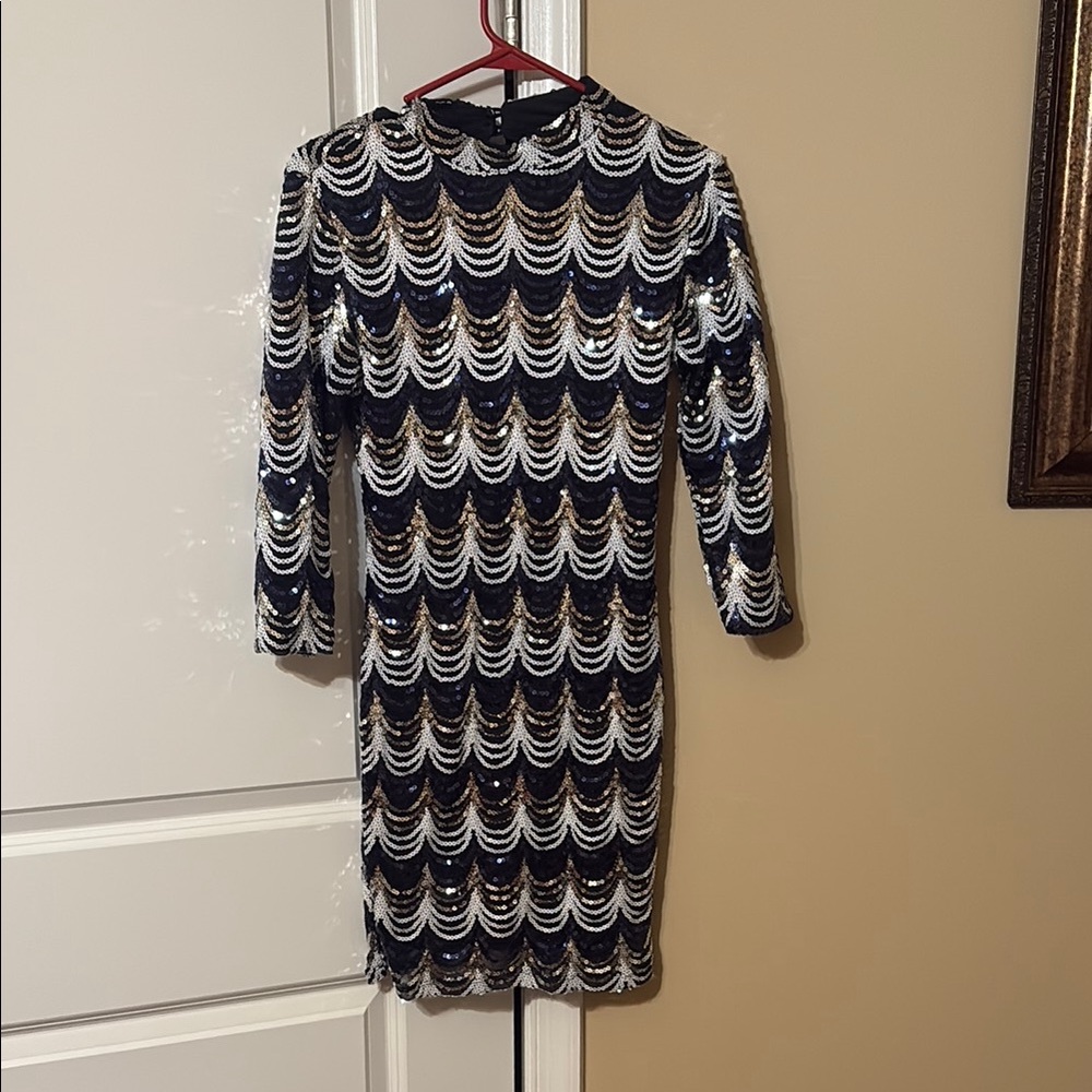 White and Blue Tiered Sheath Dress with Cuffed 3/4 Sleeves